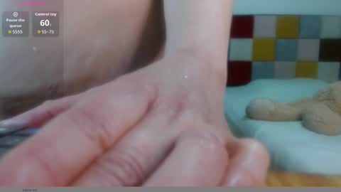 miavellvett online show from 10-31-25, 09:43