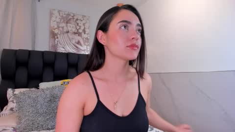 miavelvet1 online show from 11-25-25, 03:06