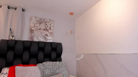 miavelvet1 online show from 05-07-26, 02:39