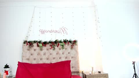 Snapshot of miavenuss_1 chatting on 12-28-24, 07:33 Miavenuss 1 online show from 12-28-24, 07:33