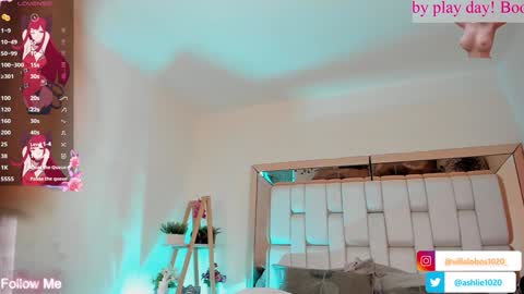 Snapshot of miavillalobos_ chatting on 01-15-25, 06:51 Mia Villalobos online show from 01-15-25, 06:51