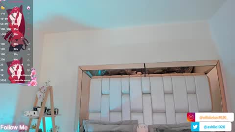 Snapshot of miavillalobos_ chatting on 01-24-25, 04:39 Mia Villalobos online show from 01-24-25, 04:39