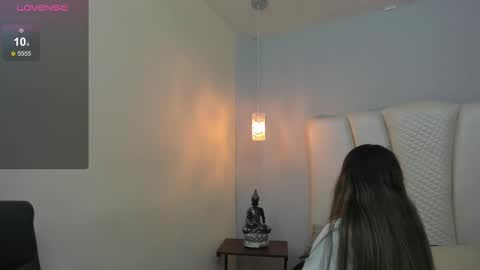 Snapshot of miavillalobos_ chatting on 09-20-25, 11:55 Mia Villalobos online show from 09-20-25, 11:55