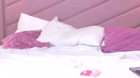 MiaWeiss online show from 03-16-26, 11:09