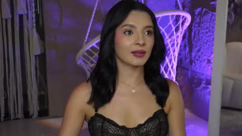 mia online show from 10-05-25, 12:53