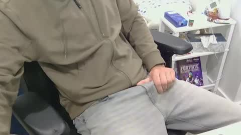 mic6969mic online show from 10-20-25, 01:11