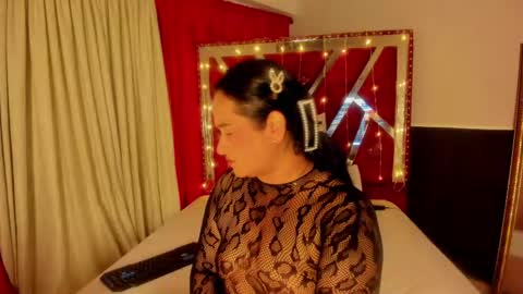 micaelahott_ online show from 04-12-26, 02:49