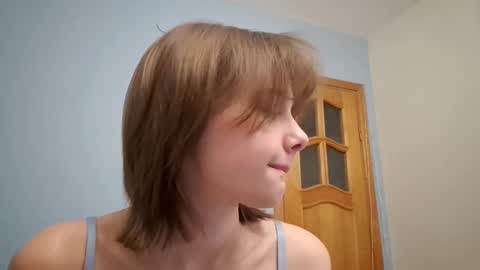 Luna online show from 10-09-25, 02:26