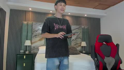 Michael online show from 10-09-25, 09:13