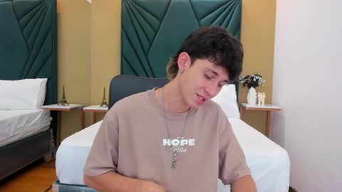 Michael online show from 03-20-26, 07:41