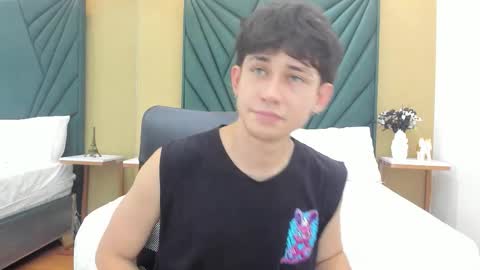 Michael online show from 03-25-26, 08:04