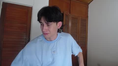 Michael online show from 06-18-26, 07:51