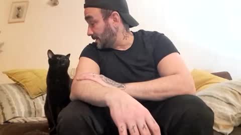 michael666c online show from 03-04-25, 08:16