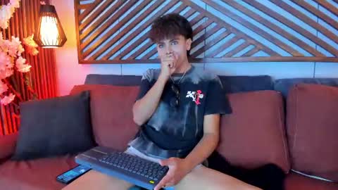 michael_banks online show from 08-08-26, 10:12