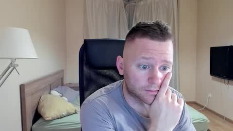 Snapshot of michael_birkin chatting on 10-11-25, 04:01 Michael Birkin online show from 10-11-25, 04:01