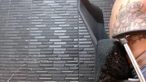 Snapshot of michael_daviss1 chatting on 01-22-25, 01:11 Michael Daviss online show from 01-22-25, 01:11