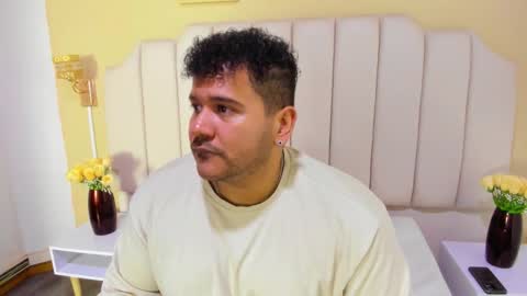 Snapshot of michael_hill1 chatting on 10-20-25, 06:08 MICHAEL online show from 10-20-25, 06:08