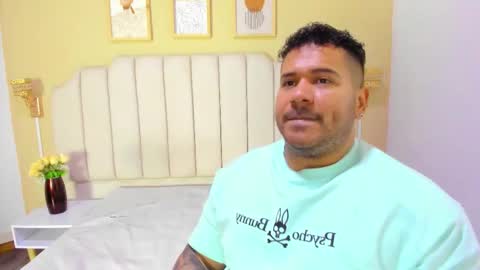 Snapshot of michael_hill1 chatting on 11-13-25, 07:57 MICHAEL online show from 11-13-25, 07:57