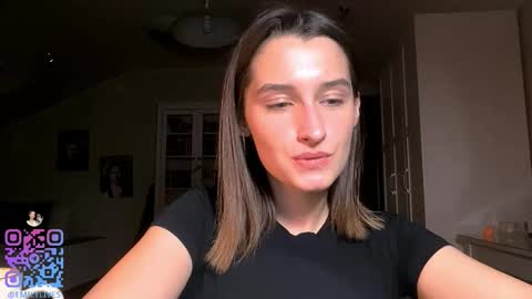 Snapshot of michael_pors chatting on 11-17-25, 02:34 Emily online show from 11-17-25, 02:34