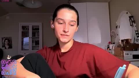 Emily online show from 02-07-26, 02:21