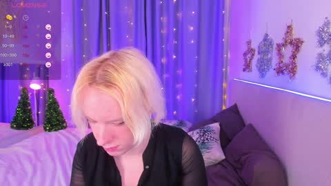 Snapshot of michael_swan chatting on 12-08-24, 02:41 Michel online show from 12-08-24, 02:41