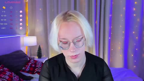 Snapshot of michael_swan chatting on 12-11-24, 07:31 Michel online show from 12-11-24, 07:31