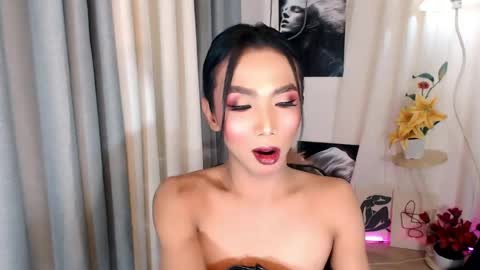 Snapshot of michaelagoddess chatting on 04-27-26, 06:17 michaelagoddess online show from 04-27-26, 06:17