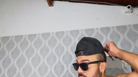 Snapshot of michaell_twink chatting on 02-11-25, 07:54 Michaell online show from 02-11-25, 07:54