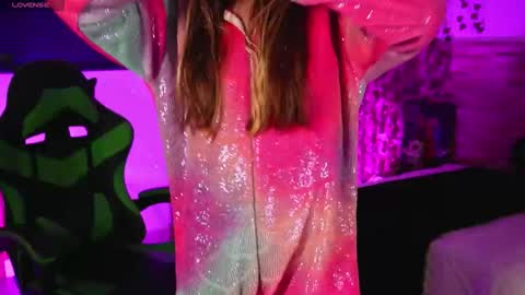 Michael Walkerr online show from 02-20-26, 06:52