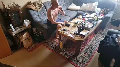 michaskinny online show from 04-01-26, 08:04