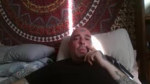 Snapshot of michawolf96 chatting on 04-24-26, 03:25 michawolf96 online show from 04-24-26, 03:25
