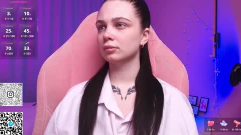 Snapshot of michela_fruet chatting on 03-22-26, 01:09 Kate online show from 03-22-26, 01:09