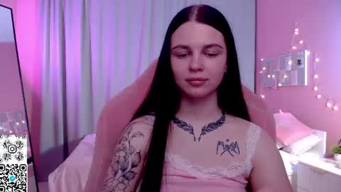 Kate online show from 06-25-26, 01:38