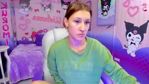 michell__petit_ online show from 09-24-25, 11:57