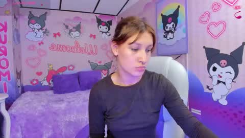 michell__petit_ online show from 09-25-25, 11:36