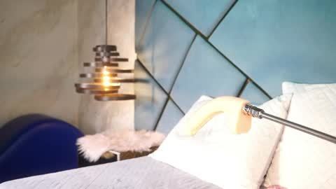 michell_starrr online show from 06-05-26, 06:52