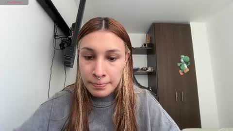 Snapshot of michell_winx chatting on 08-08-26, 08:44 Michell online show from 08-08-26, 08:44