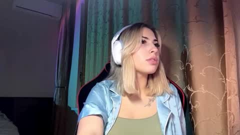 michellcrumpacker online show from 11-03-25, 06:53