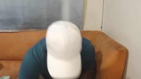 michelle_allen0104 online show from 12-10-24, 09:33