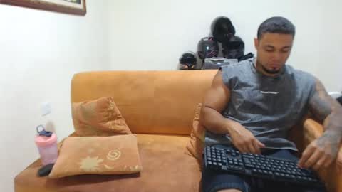 michelle_allen0104 online show from 02-24-25, 03:44