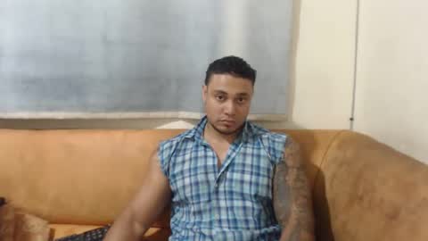 michelle_allen0104 online show from 10-07-25, 04:31