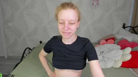 michelle_blond online show from 04-03-26, 07:50