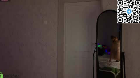 michelle_blond online show from 05-13-26, 01:47