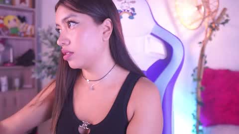 MICHELLE CHANG online show from 02-04-26, 08:47