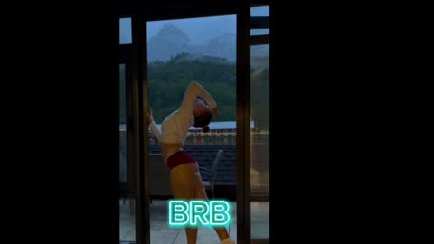 Michelle online show from 02-05-25, 09:29