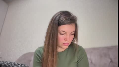 Michelle online show from 02-06-25, 04:58