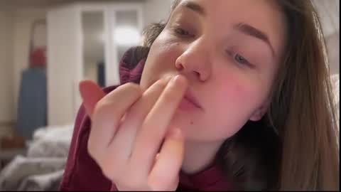 Michelle online show from 03-01-25, 05:16