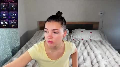 Michelle online show from 10-06-25, 04:48