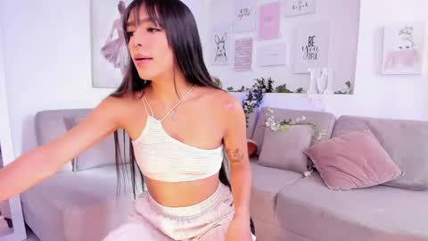 Michelle online show from 01-04-25, 01:10