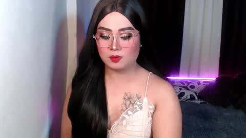 Michelle online show from 02-08-26, 02:37